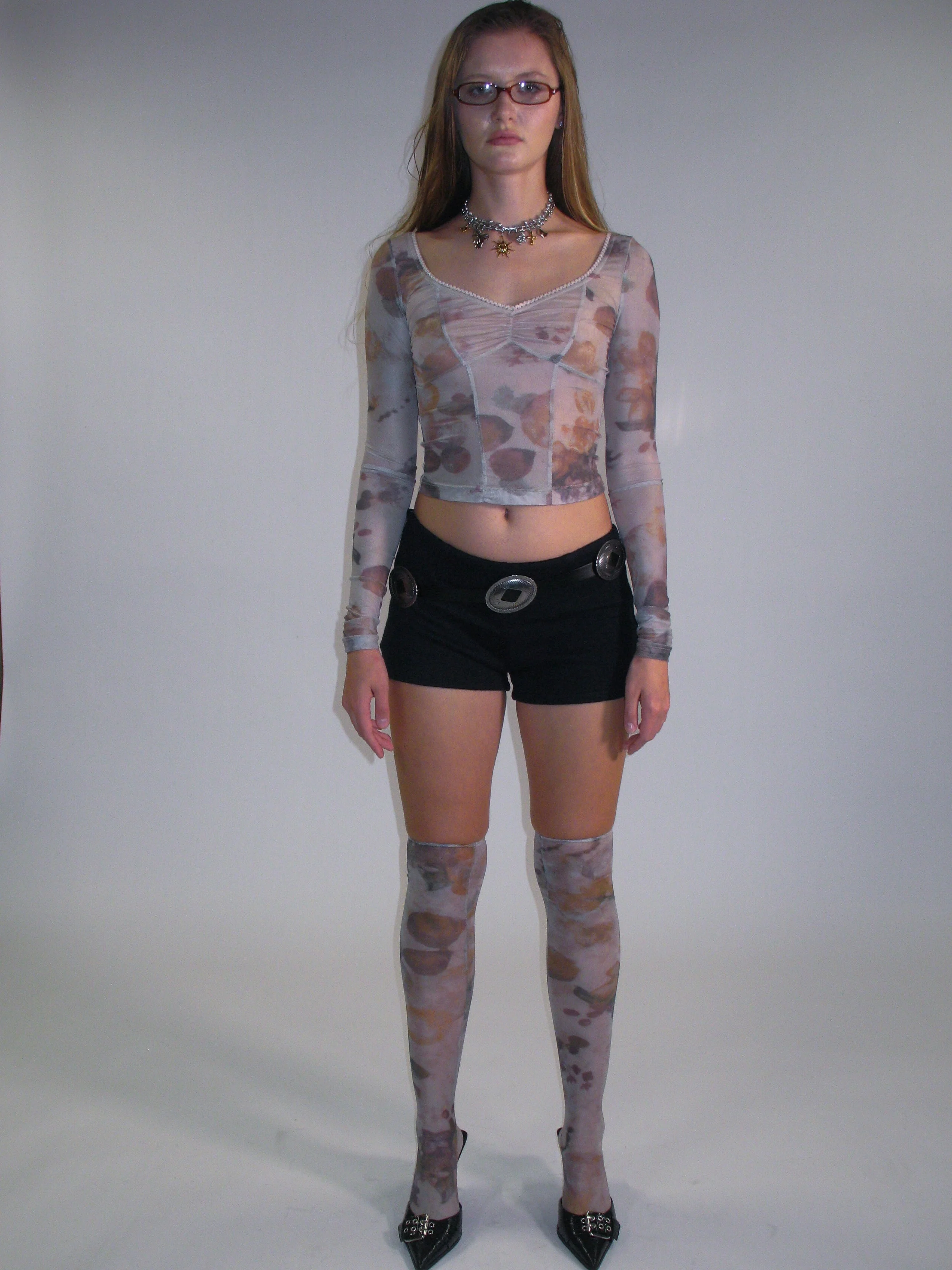 Shadow Mesh V-Neck Layer/ Beige - Image 3