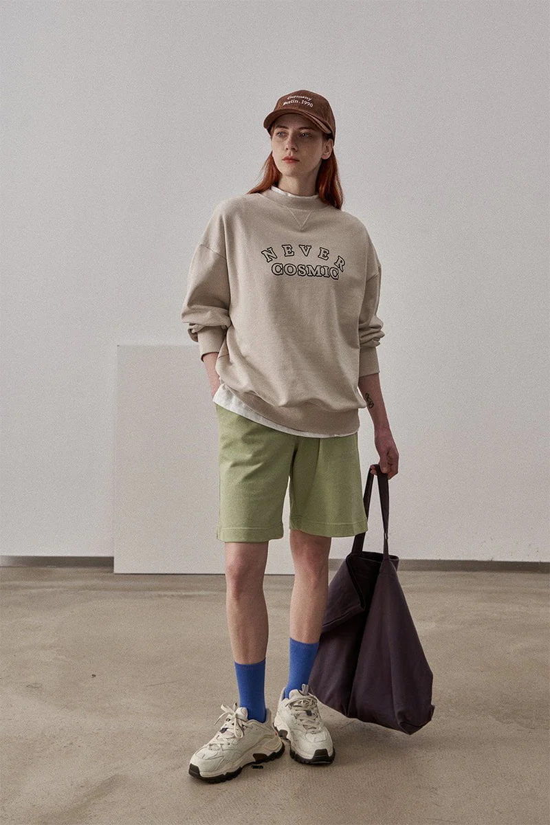 Small Fit Never Cosmic Sweatshirt / Beige - Image 5