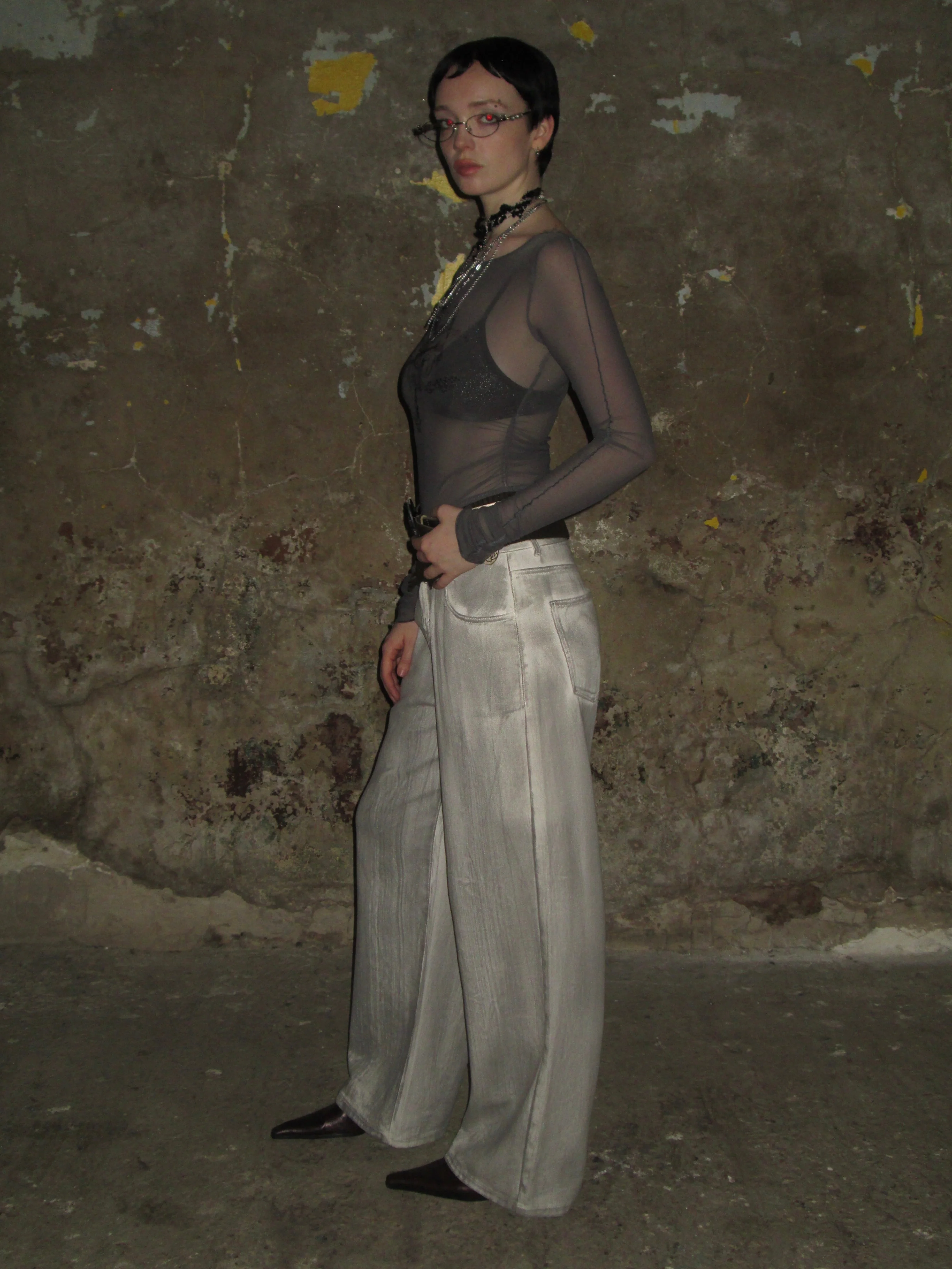 Washed Distressed Gray-white Jeans - Image 4