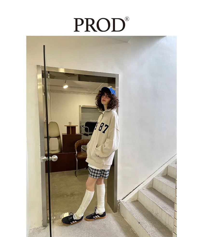 Loose Fit 1987 Quarter Zip Sweatshirt / Beige - Image 11