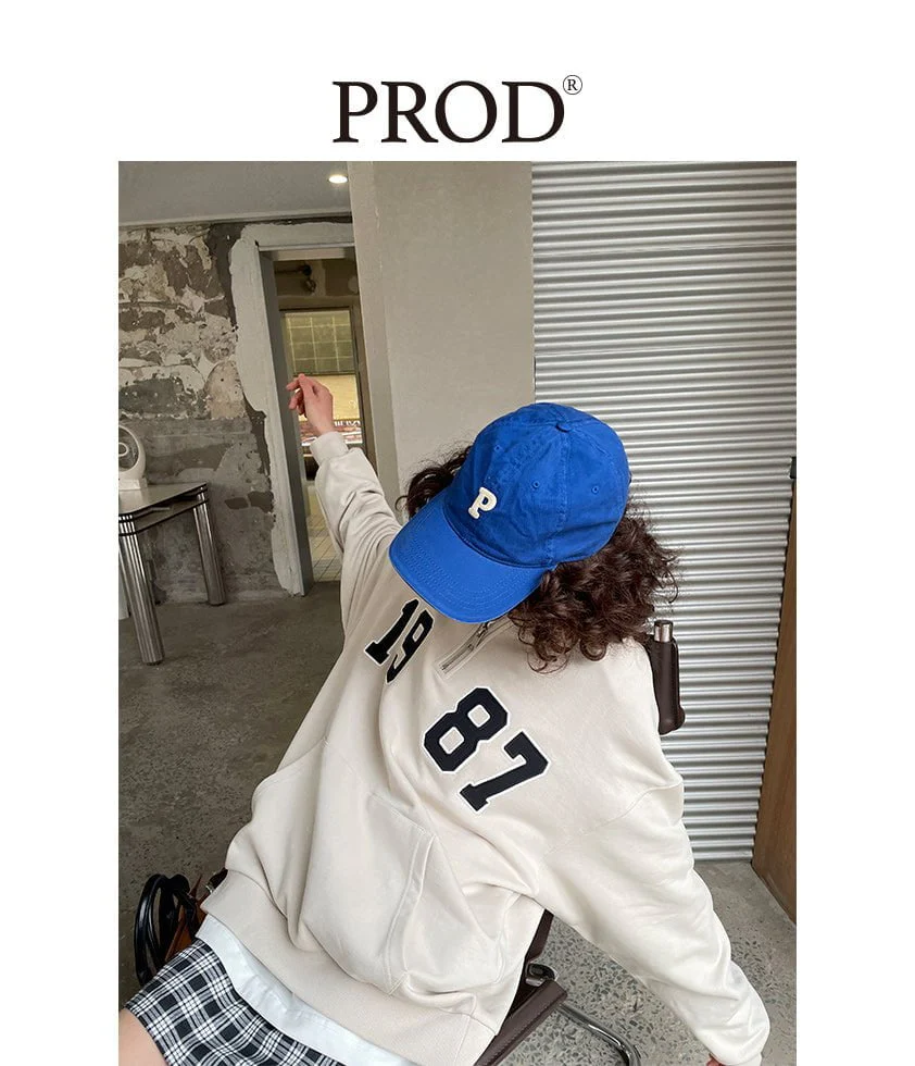 Loose Fit 1987 Quarter Zip Sweatshirt / Beige - Image 9